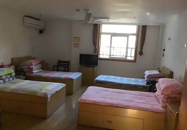 深圳应届大学生入户_明星梦可以有，但不能是因为不想上学 后冷战两周在家庭群消息引发